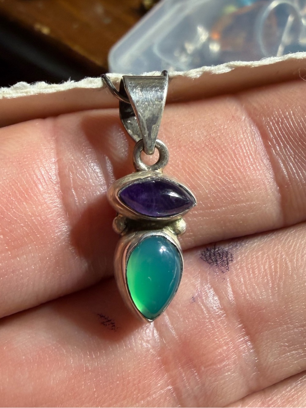Vintage 925 Sterling Silver Amethyst Green Onyx Pendant